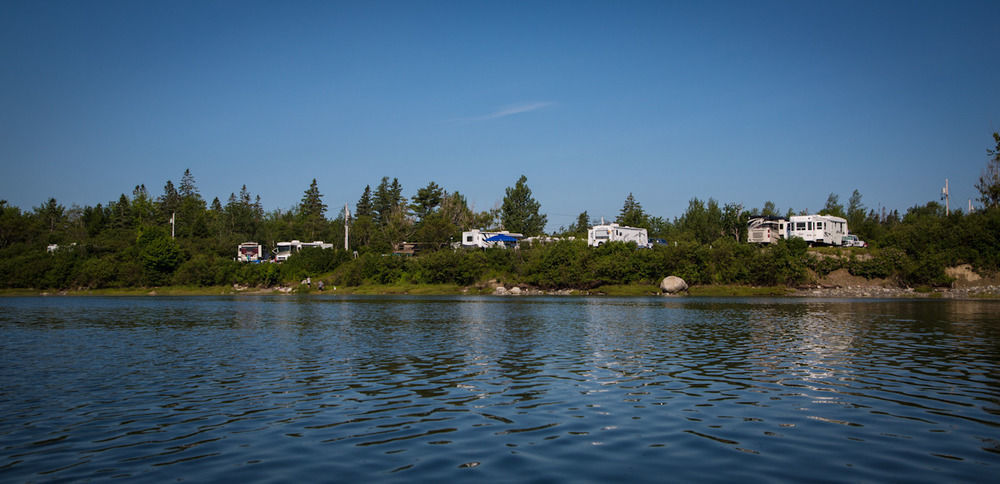Narrows Too Camping Resort Cabin 1 Trenton Eksteriør bilde